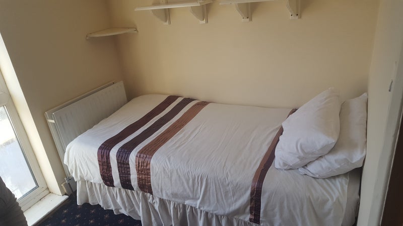 Room Devonshire Close in Greater London