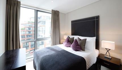 Flat Harbet Road in City of Westminster