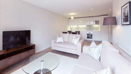 Flat Harbet Road in City of Westminster