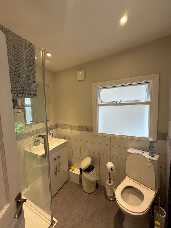 Room Lavender Sweep in Greater London