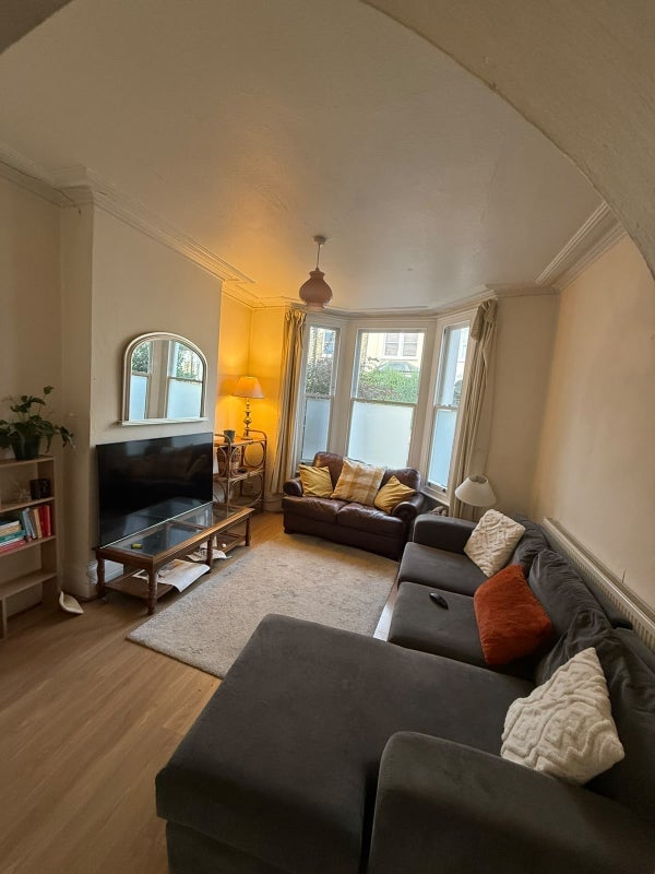 Room Lavender Sweep in Greater London