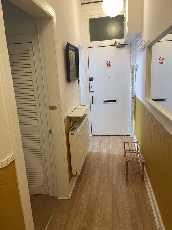 Room Buccleuch Street in City of Edinburgh