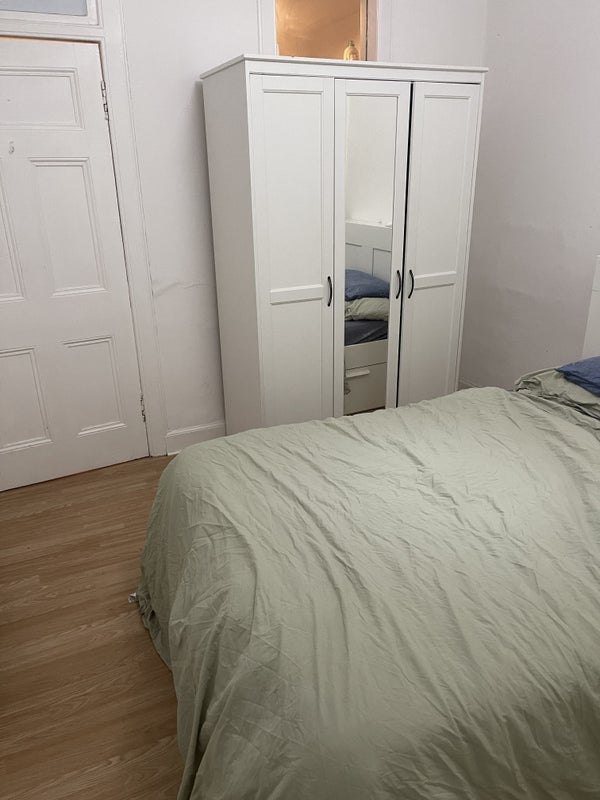 Room Buccleuch Street in City of Edinburgh