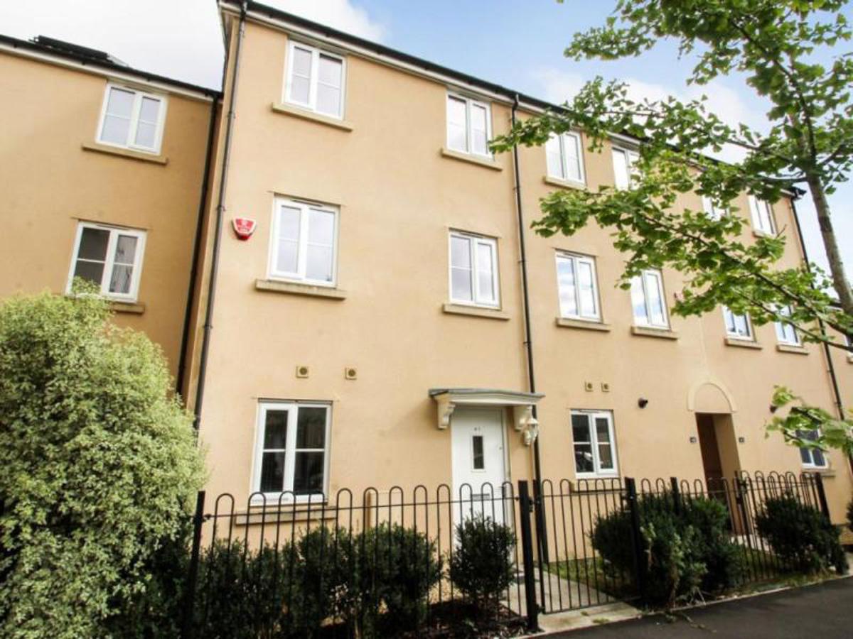 House Long Wood Meadows in Bristol