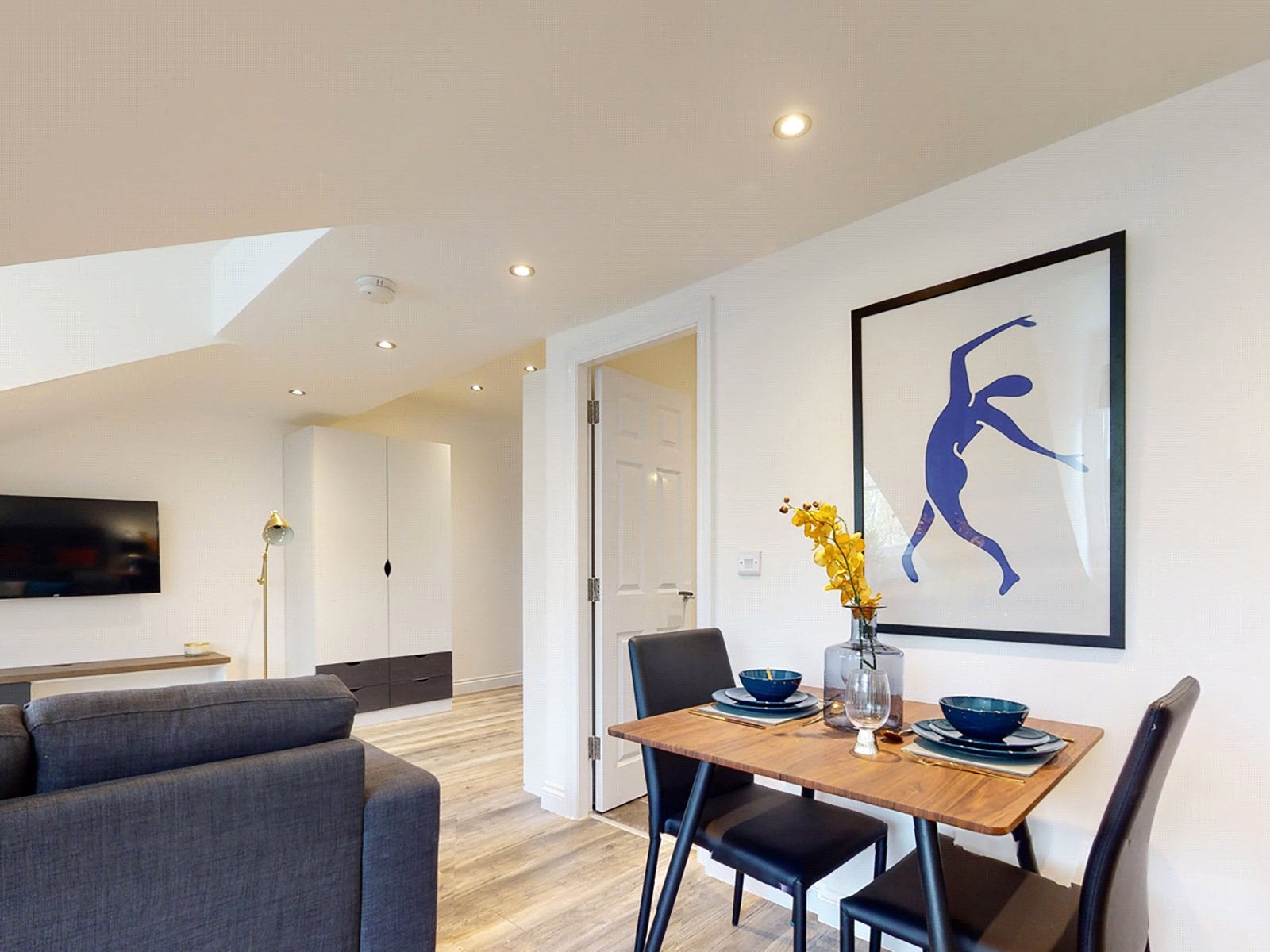 Flat Hyde Terrace in Leeds