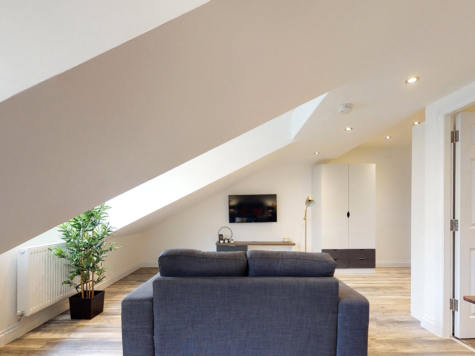 Flat Hyde Terrace in Leeds