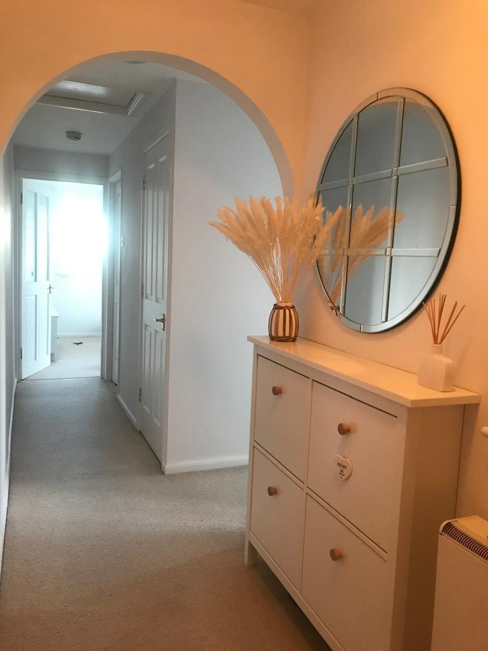 Flat Brimfield Road in Purfleet-on-Thames