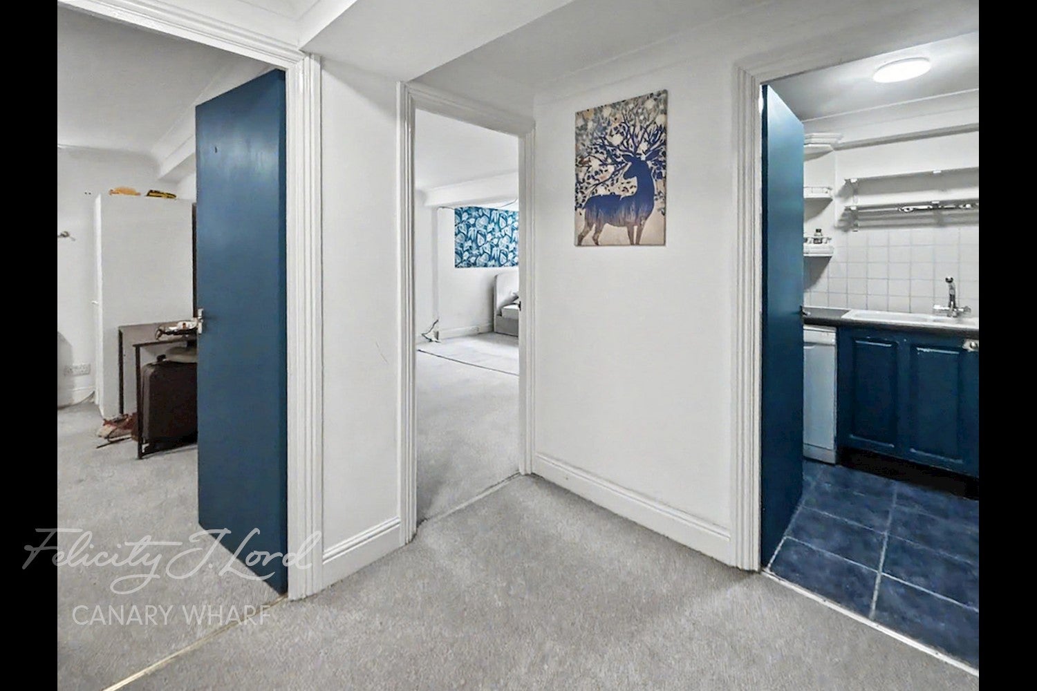 Flat Westferry Road in Greater London