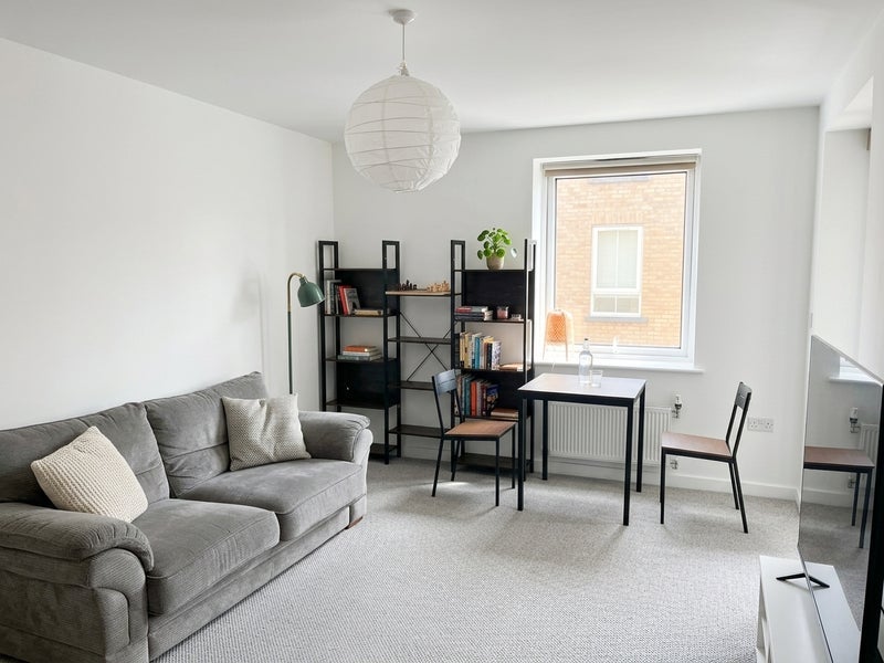 Room Hatcliffe Street in Greater London
