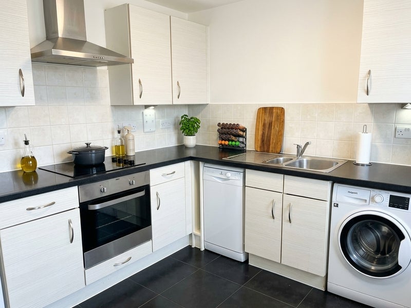 Room Hatcliffe Street in Greater London