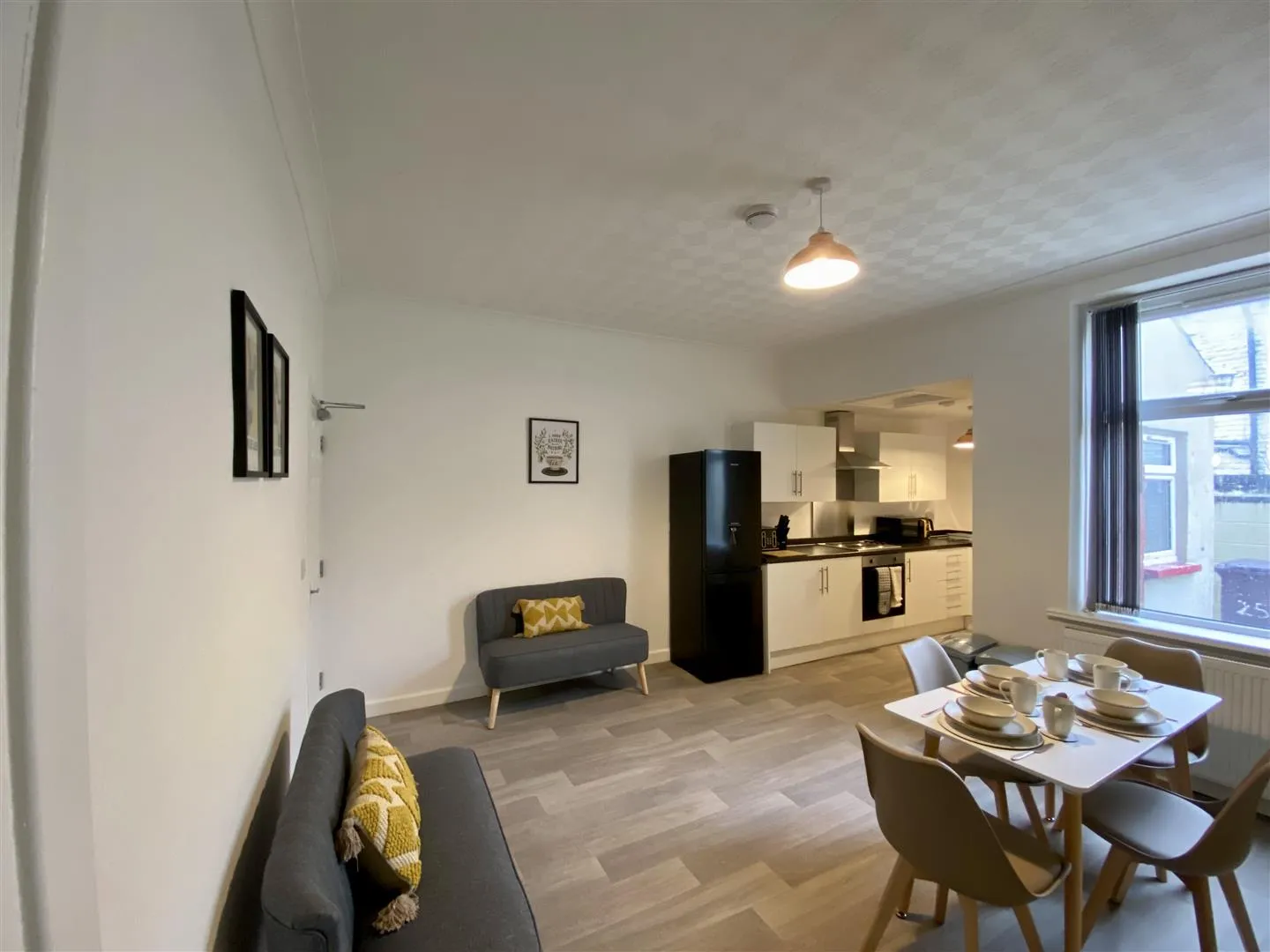 Room Ulster Street in Burnley