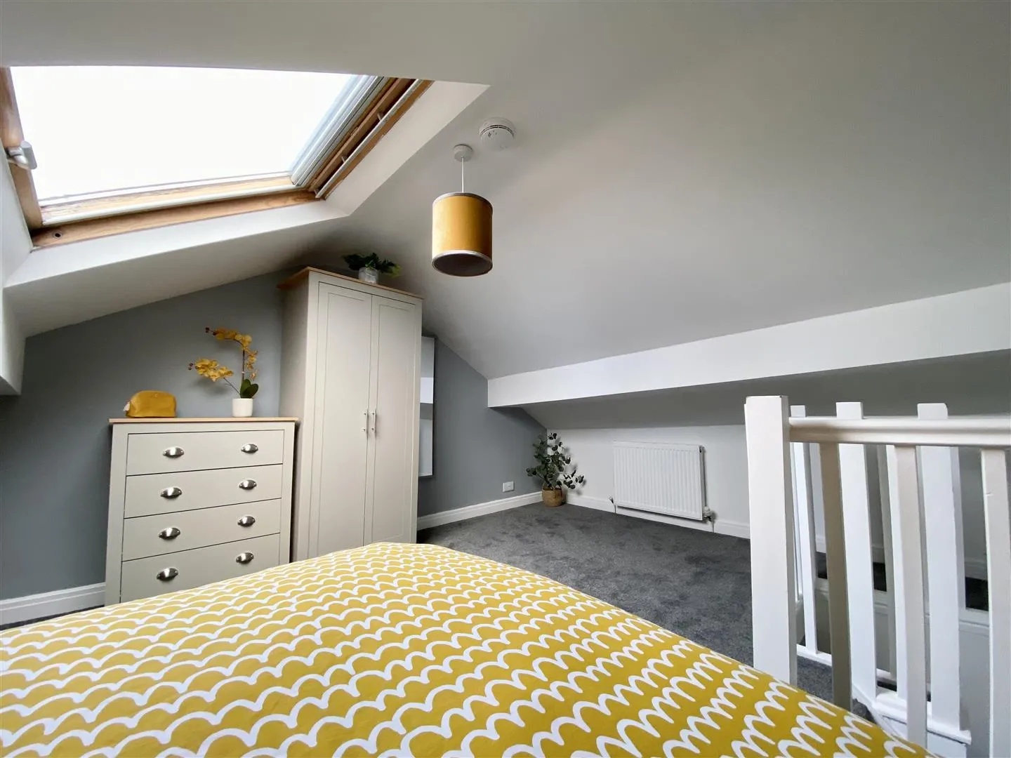 Room Ulster Street in Burnley