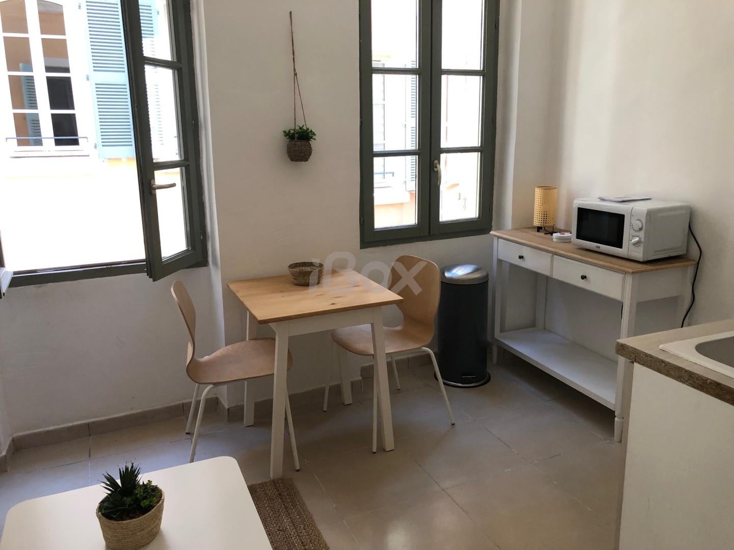 Chambre Rue du Noyer à Toulon