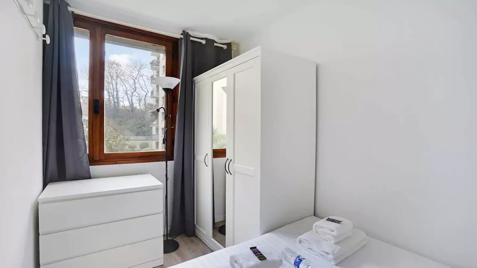Appartement Rue du Hameau à Paris