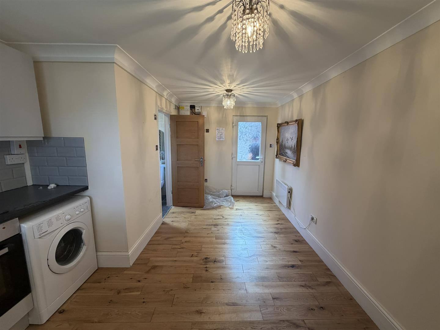 Flat Hay Lane in Greater London