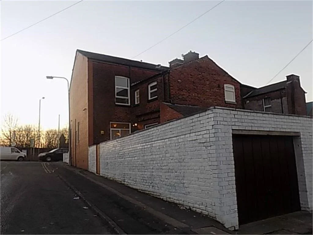 House Fylde Street in Farnworth