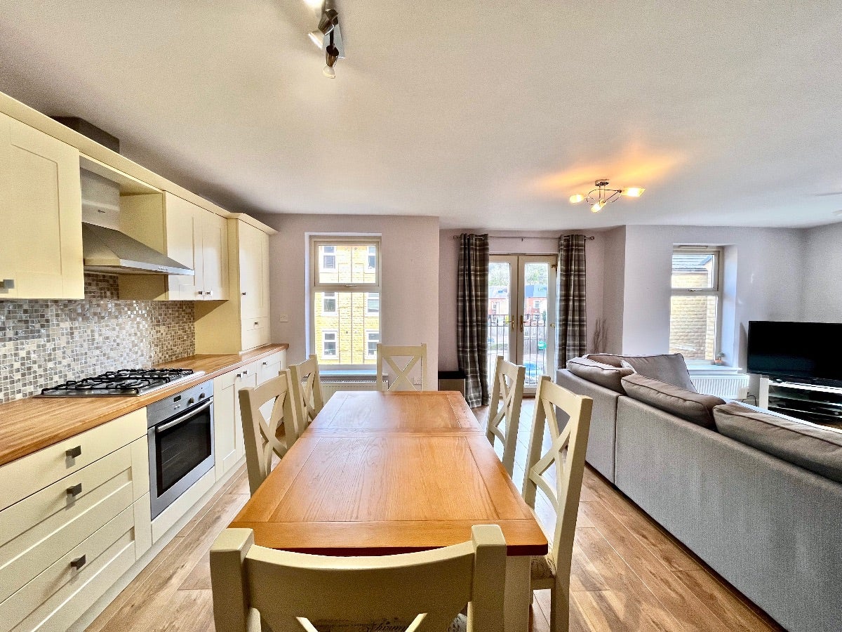 Flat Woodseats Mews in Sheffield