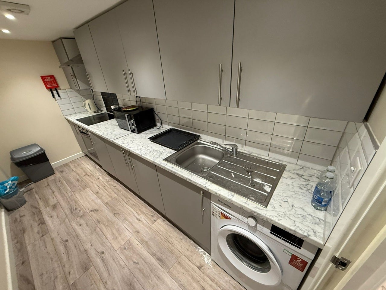 Flat Bedford Avenue in Greater London