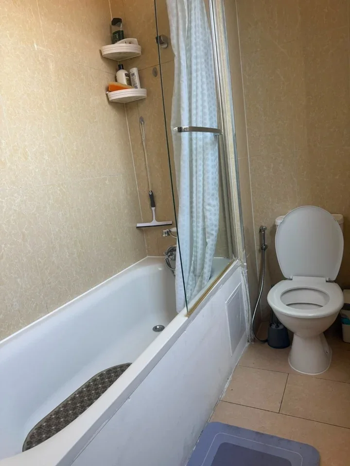 Room Denmark Hill in Greater London
