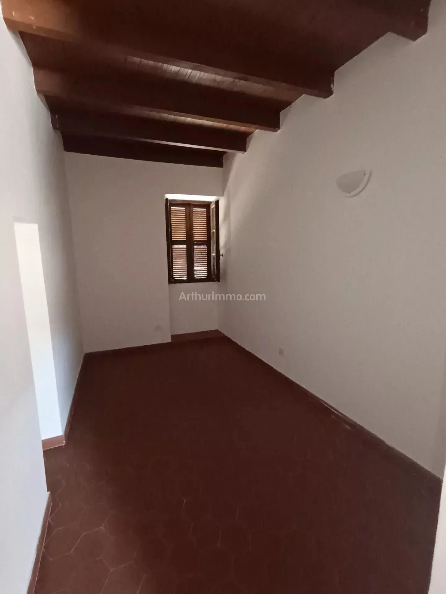 Maison Place de la Fontaine à Eccica-Suarella