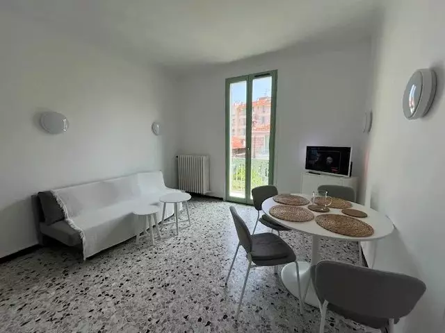 Room Boulevard Carlone in Nice
