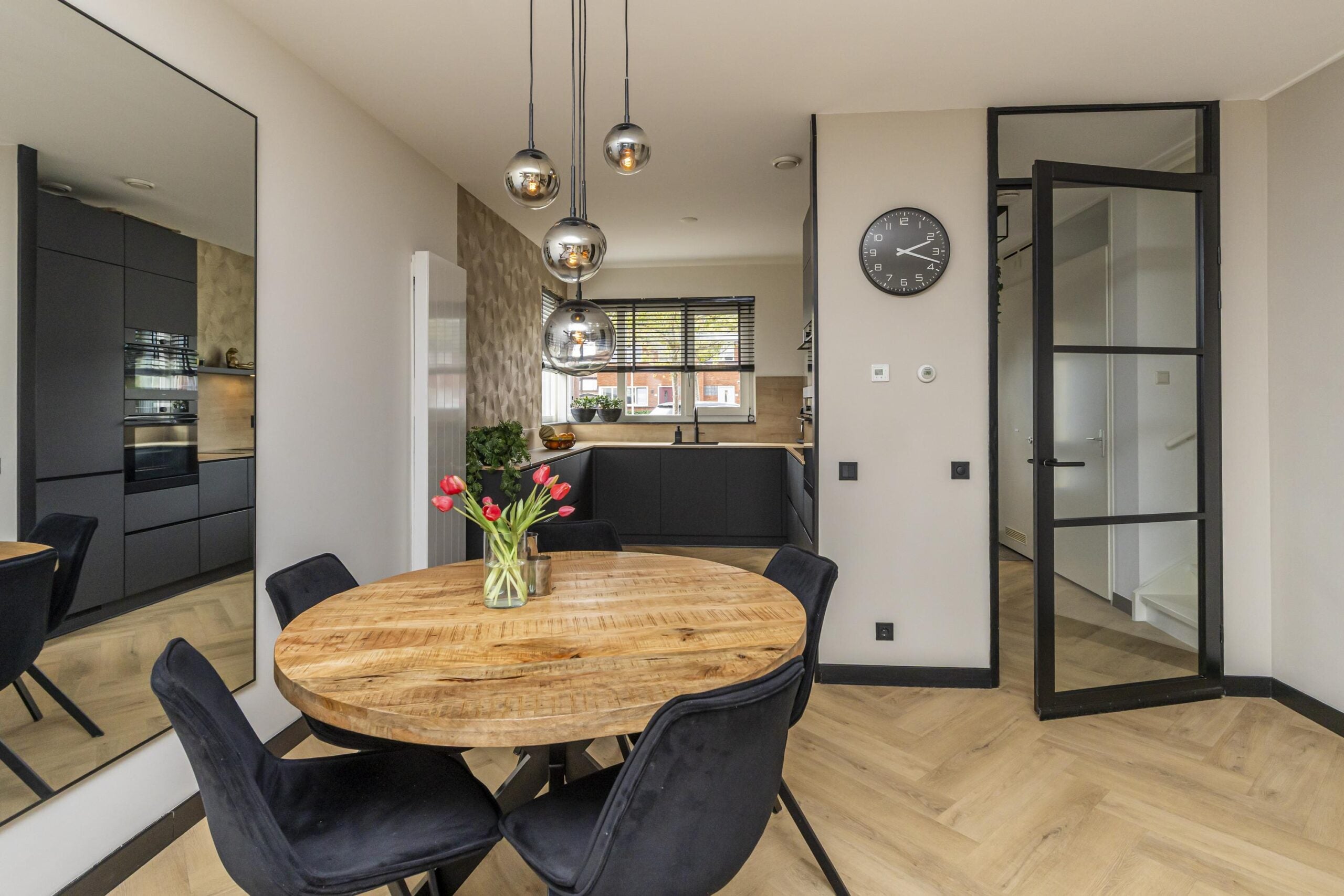 Hoekwoning te koop: Prins Clausstraat 70, Wateringen