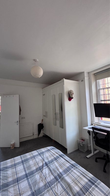 Room Pocock Street in Greater London