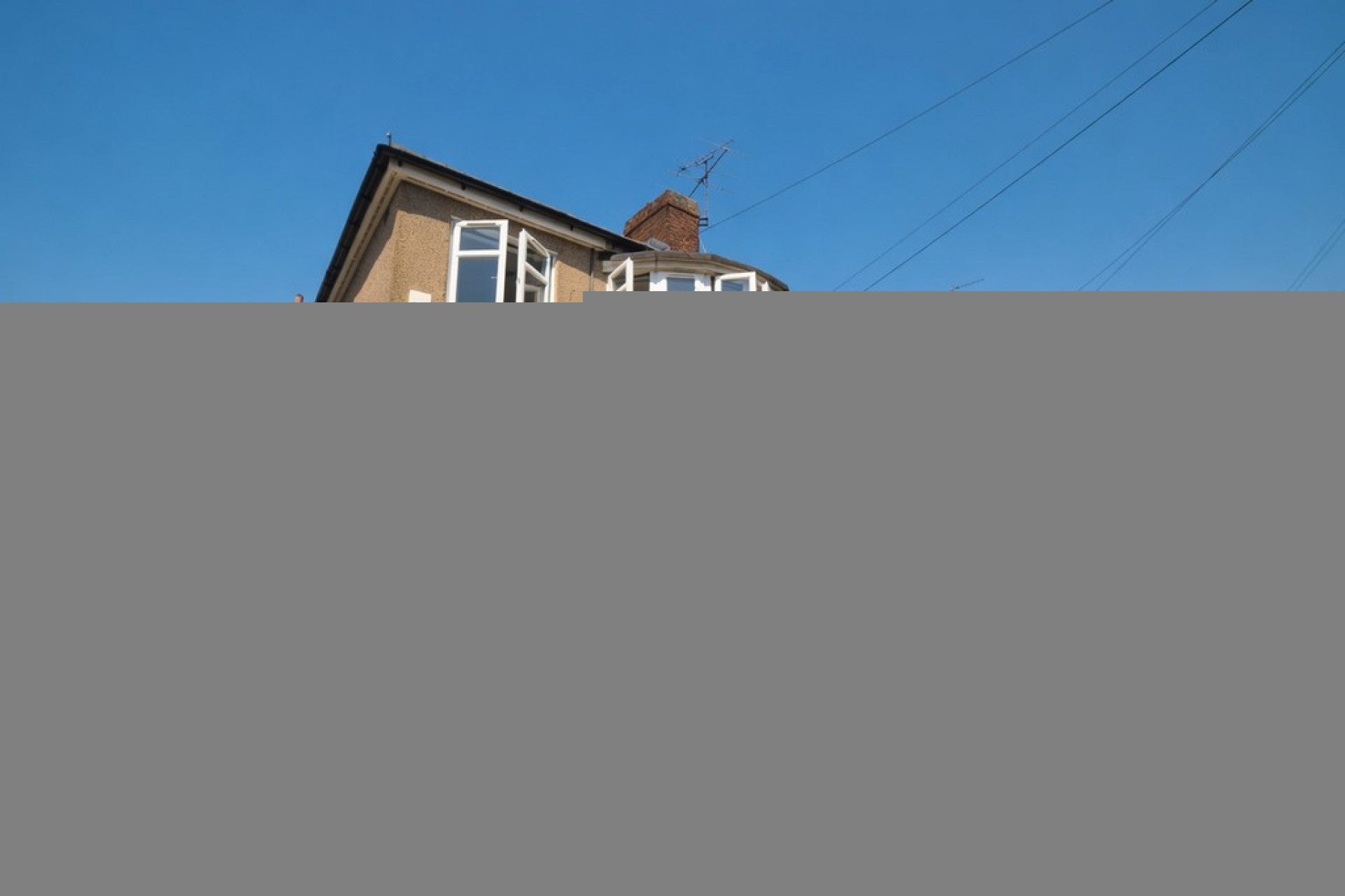 House Raleigh Road in Greater London