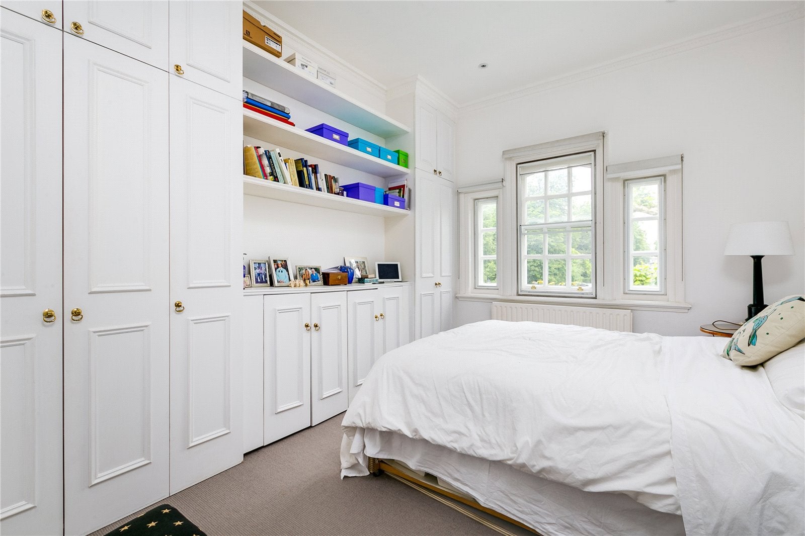 Flat Lansdowne Walk in Greater London