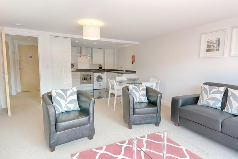 Flat North Court in Camberley