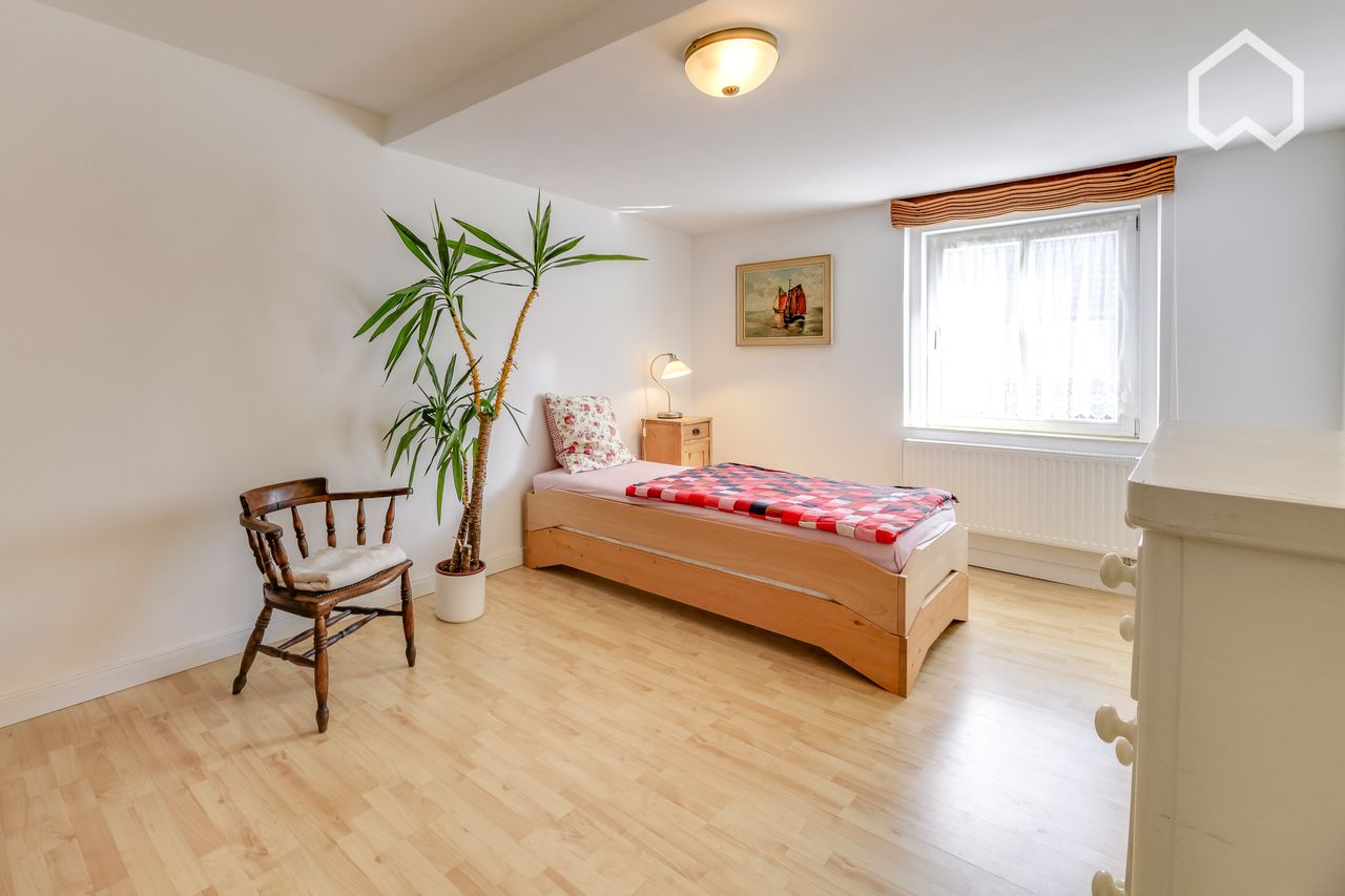Wohnung Alt-Heerdt in Düsseldorf