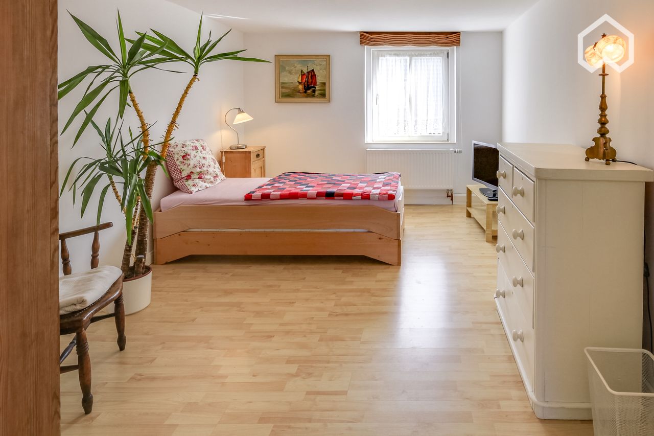 Wohnung Alt-Heerdt in Düsseldorf