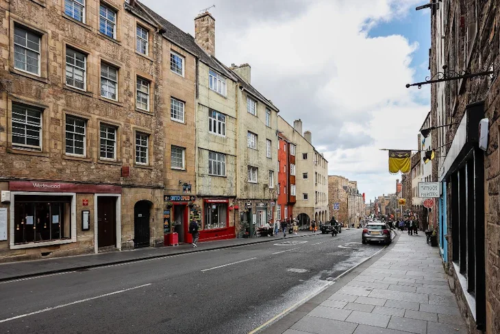 Flat Canongate in City of Edinburgh