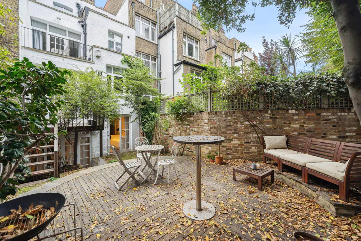 House Pelham Street in Greater London