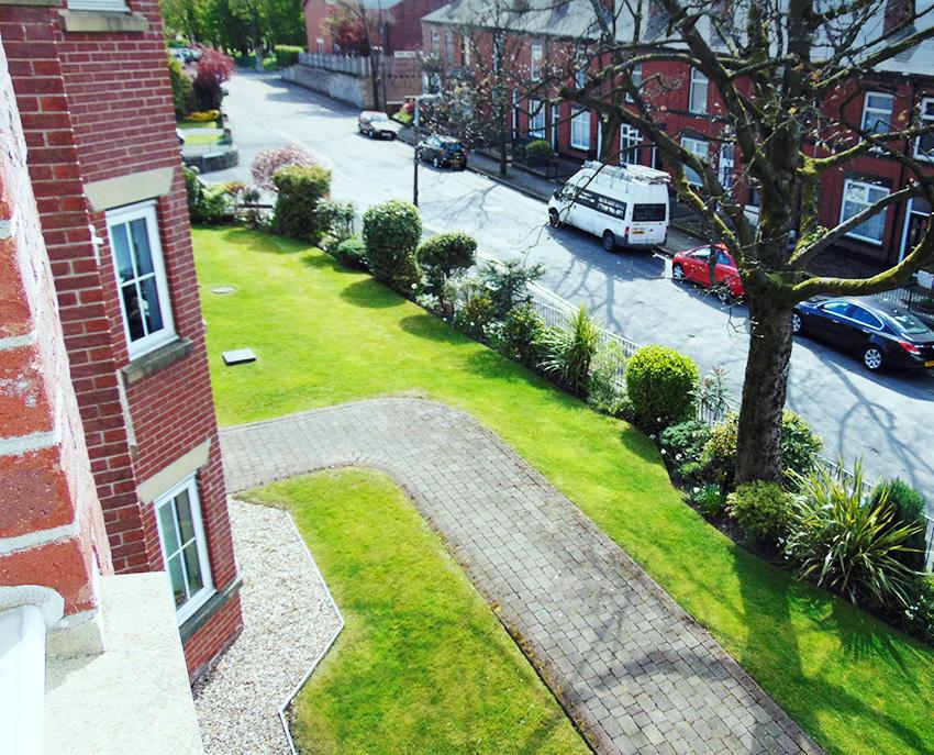 Flat Derby Court in Bury