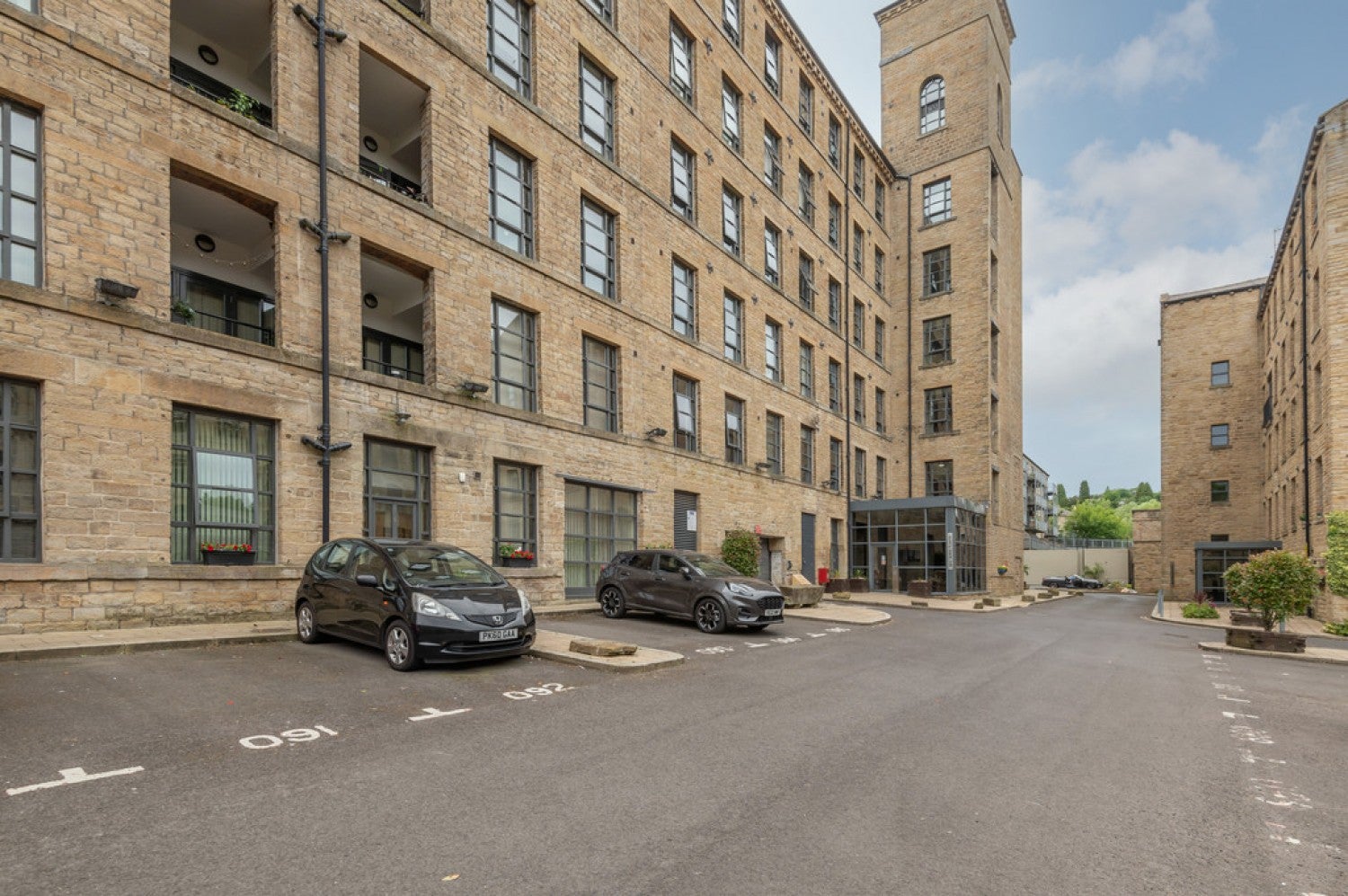 Flat Grove Street in Kirklees