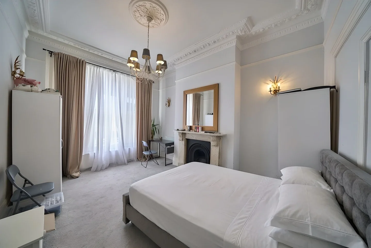 Flat Lillie Road in Greater London