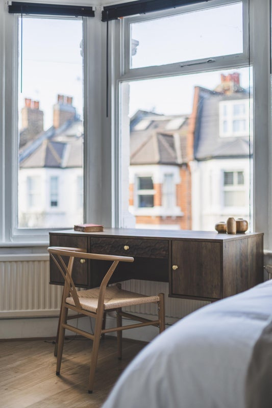 Room Lysia Street in Greater London
