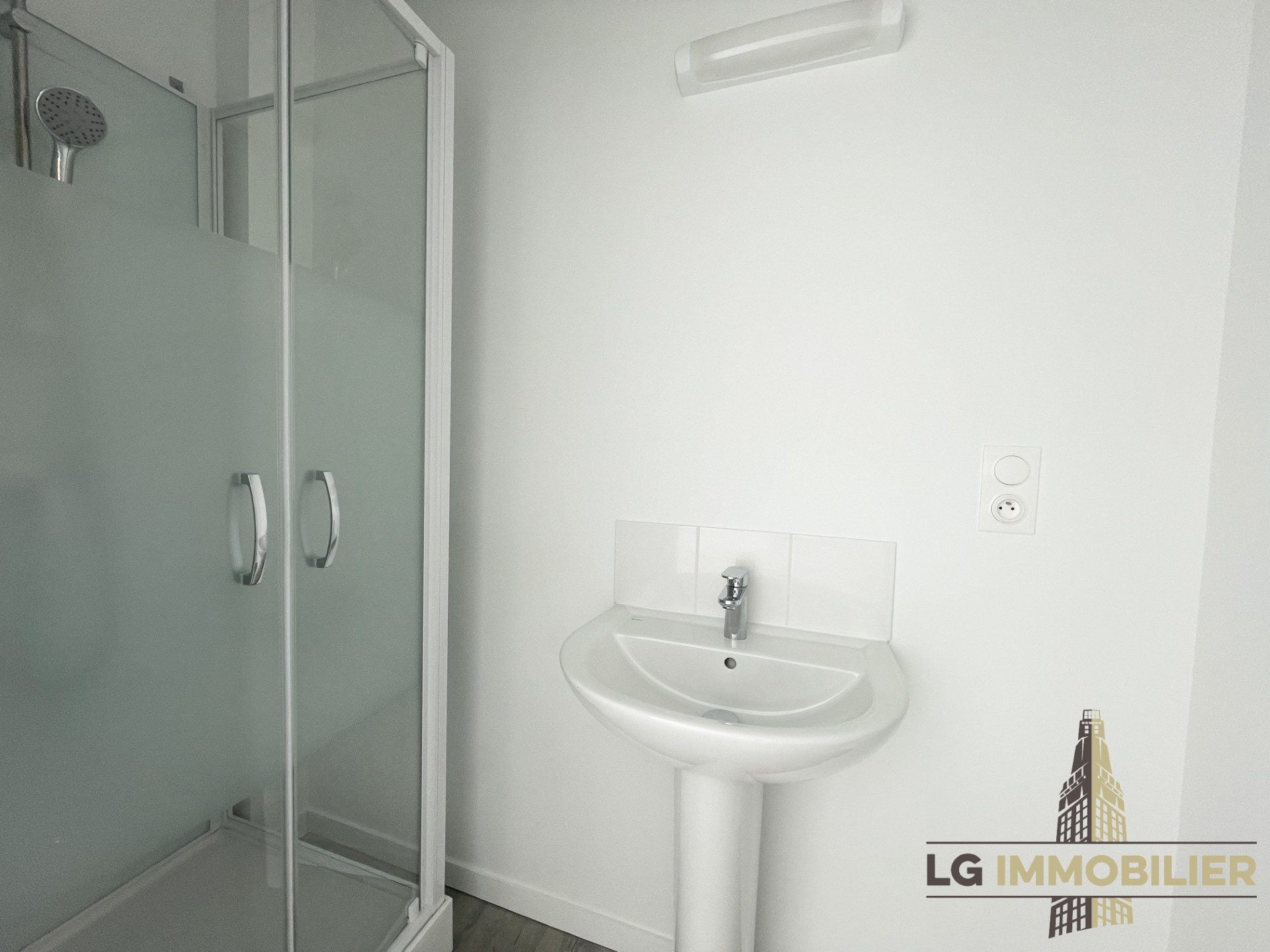 Flat Rue Henriville in Beaucourt-sur-l'Hallue