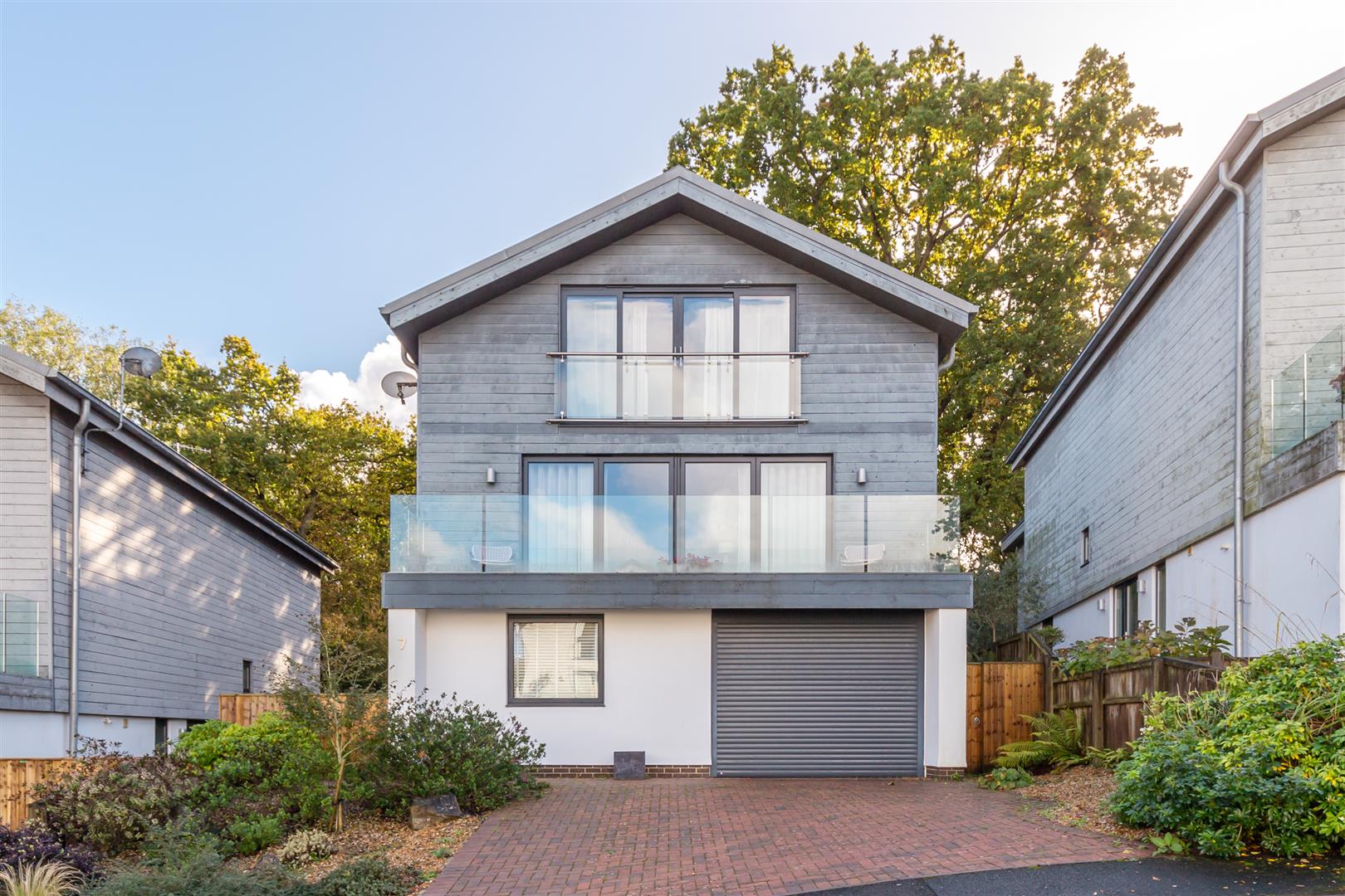 House Shore Road in Cowes