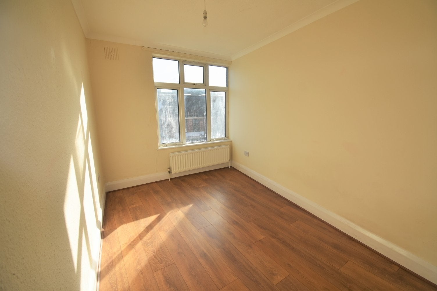 Flat Messeter Place in Greater London