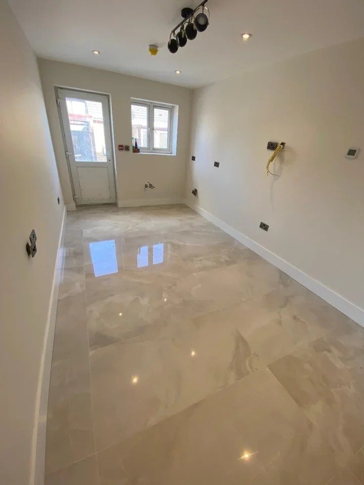 Flat Pleasant Way in Greater London