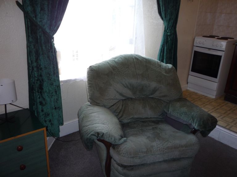 Flat Teignmouth Road in Torquay