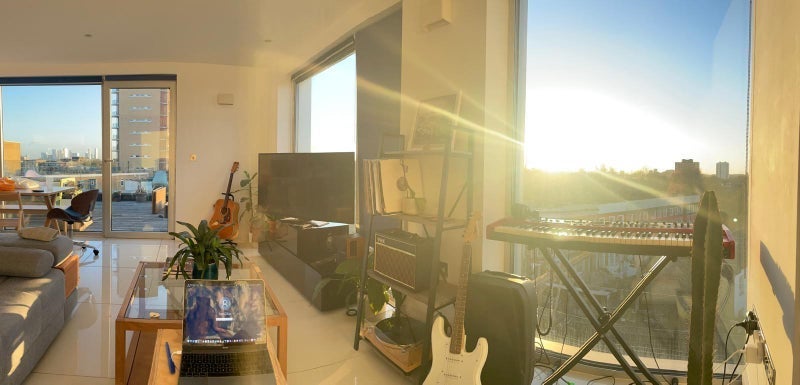 Flat Richmond Road in Greater London