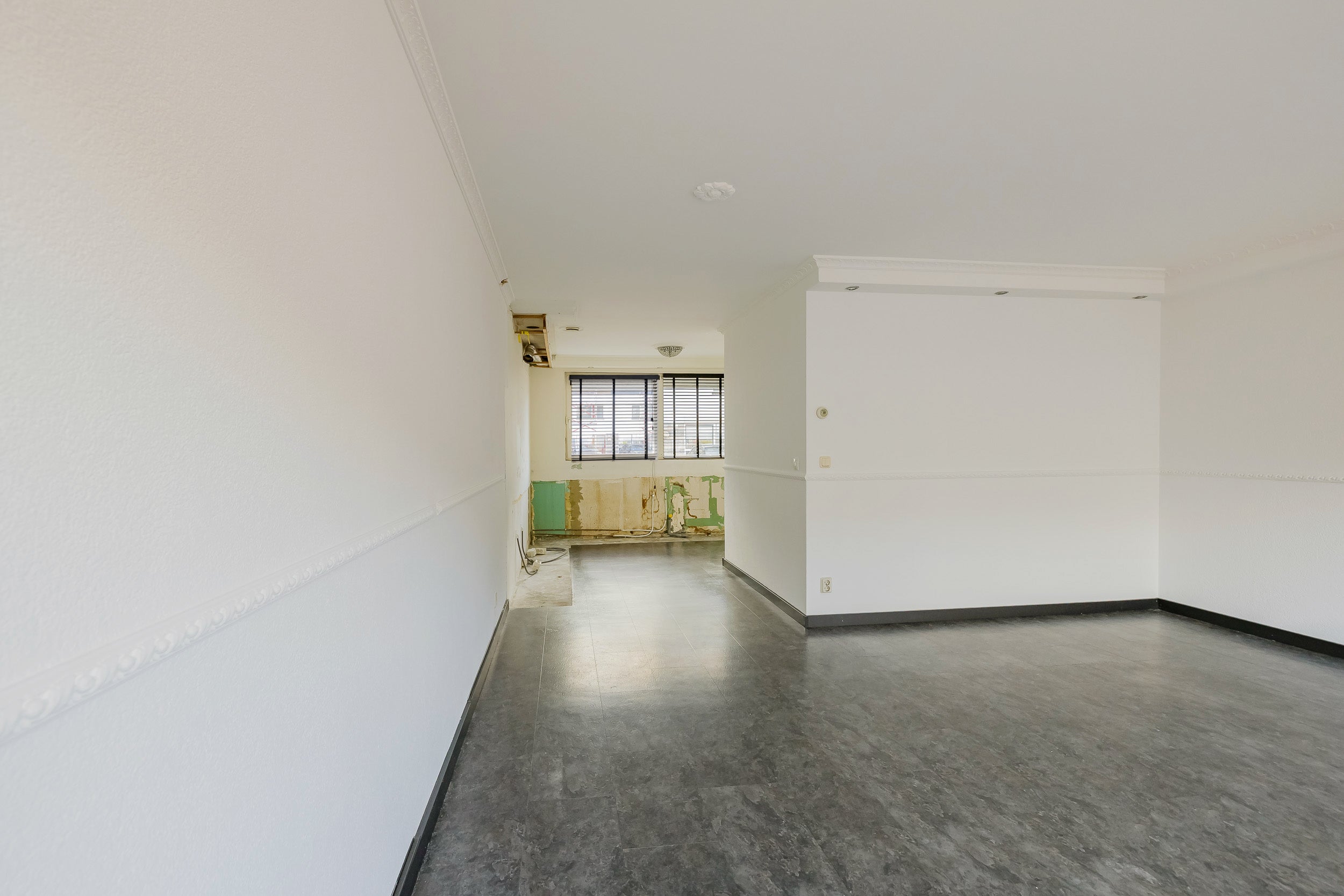 Tussenwoning te koop: Stan Kentonstraat 9, Leiden