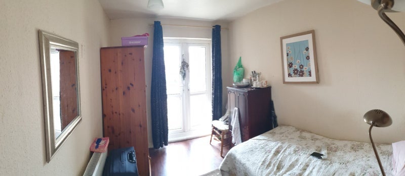 Room Avenue Road in Rugby