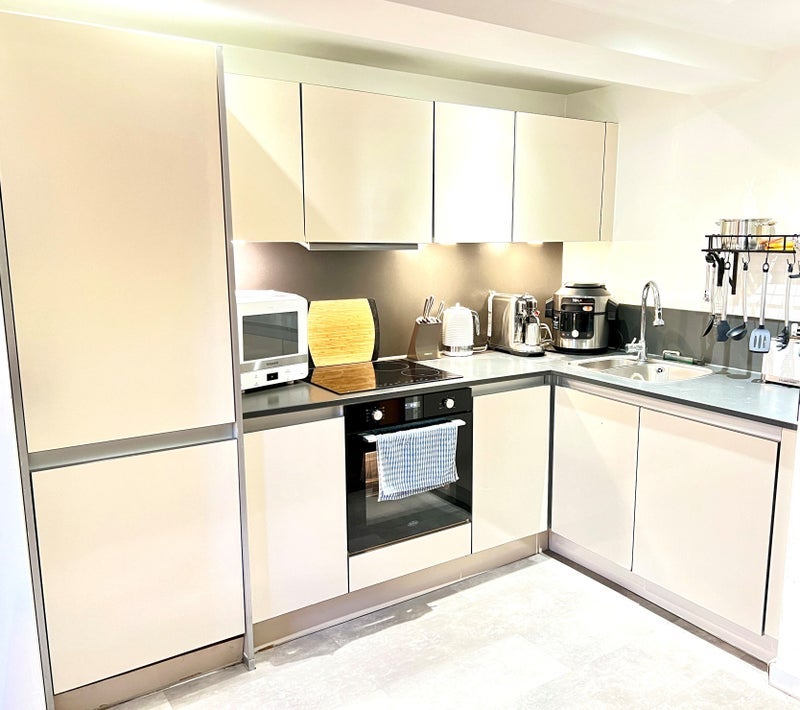 Flat Mirabel Street in Manchester