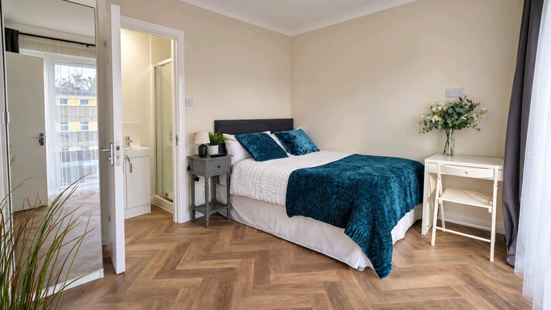 Room Chalklands in Greater London