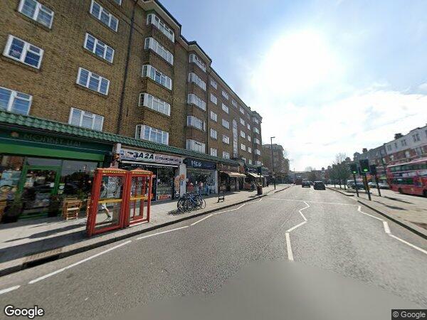 Room Streatham High Road in Greater London