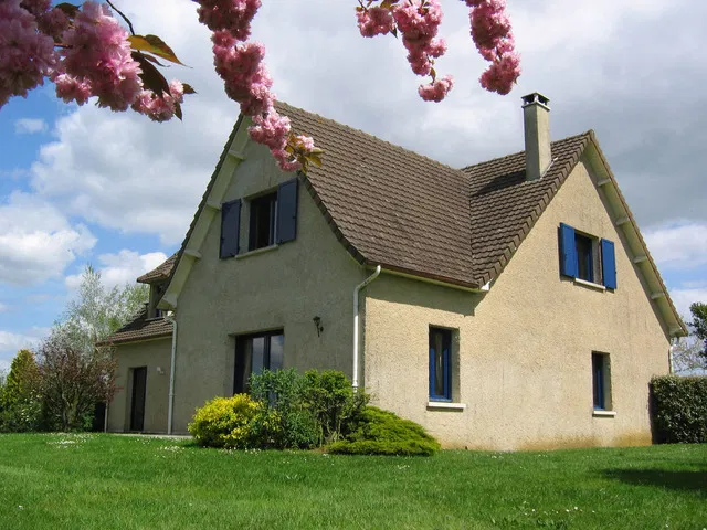 Chambre Route des Laires à Parigné-l'Évêque